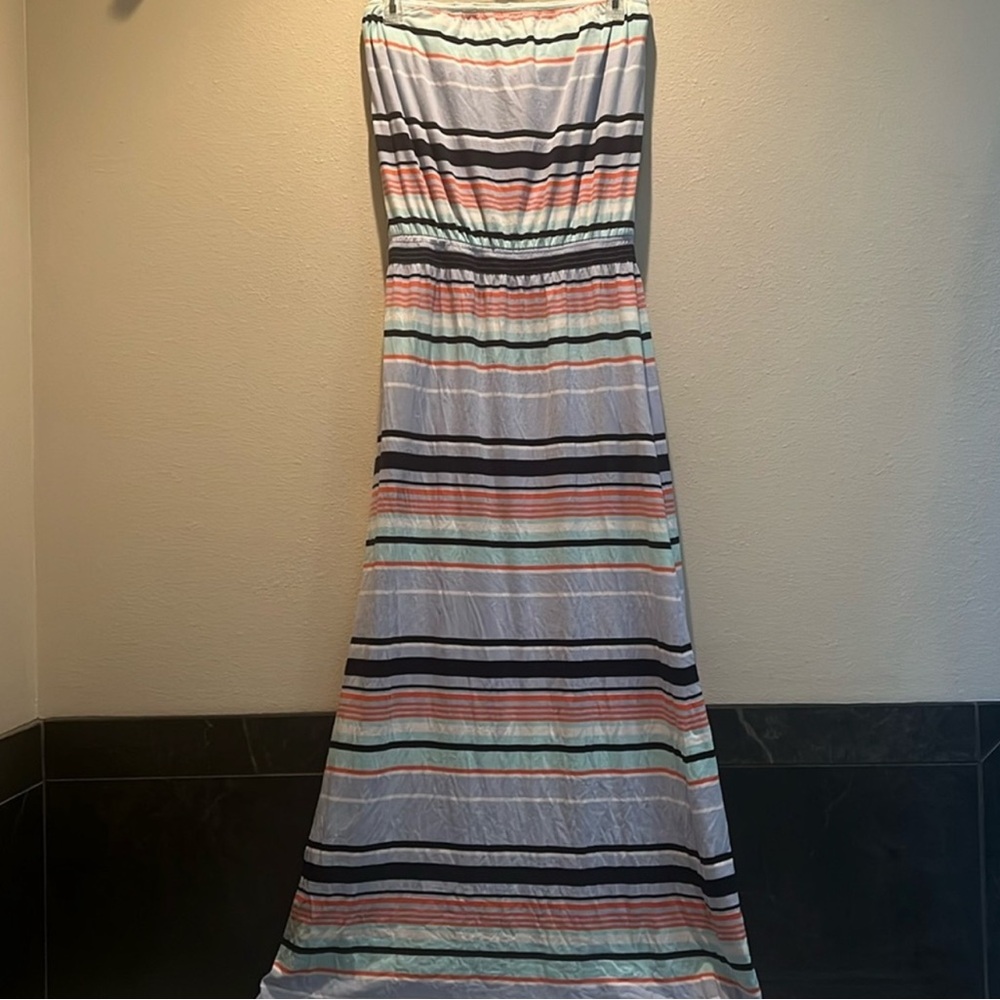GAP Striped Strapless Dress